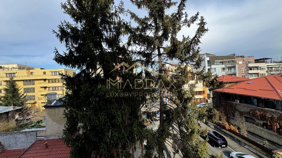 Apartament Elegant de Închiriat – 5 Camere/ 3 Băi, *Arcul de Triumf* - Poză 66