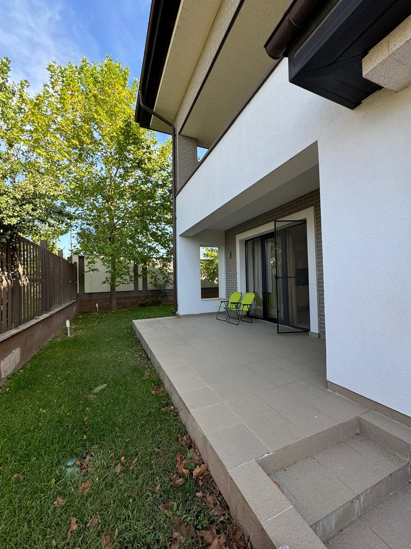 Oxford Gardens | Vila | LUX | 5 camere | Curte | - Poză 2