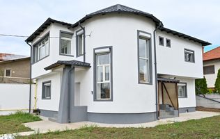 Casa / Vila moderna cu 5 camere de vanzare  | Zona Traian | Ploiesti