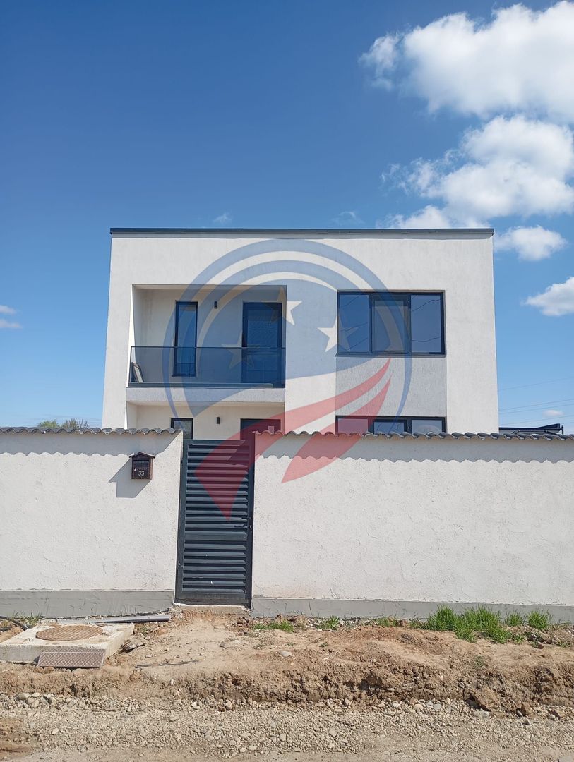 Casa de vanzare in spatele Parcului Romanescu - Poză 1