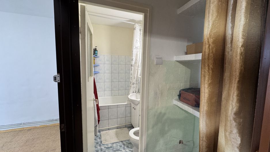 Apartament cu 2 camere in Tractorul, Strada General Mociulschi - Poză 12