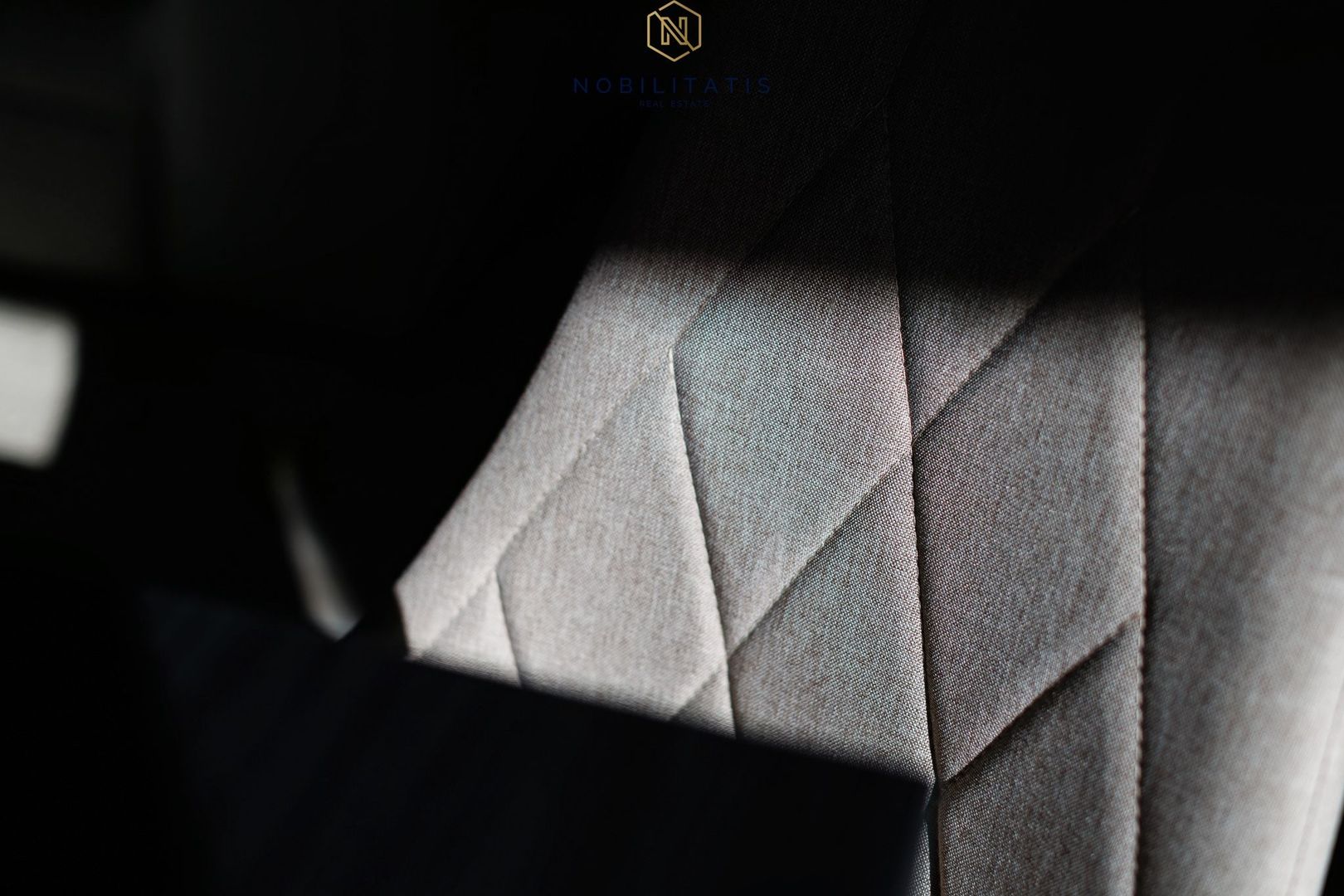 Apartament de Lux cu 3 Camere & Curte Privată de 212 mp în Timișoara - Poză 31