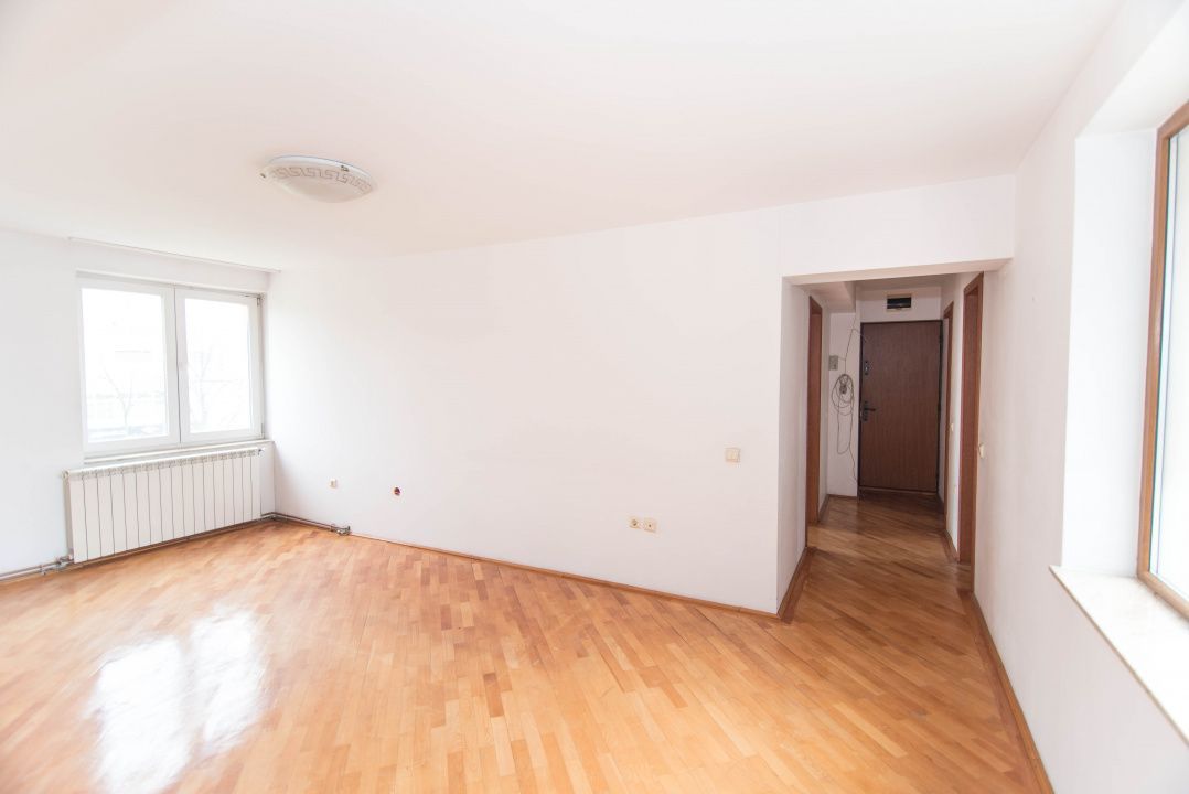Ultracentral Pitești | 3 camere| Investitie excelenta| - Poză 2