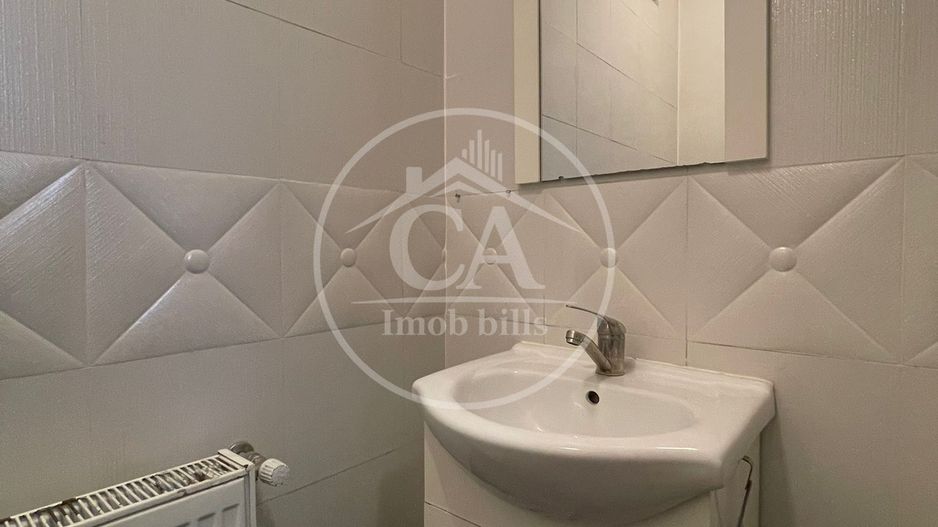 Apartament de vanzare cu 3 camere in zona Central, Oradea - Poză 14