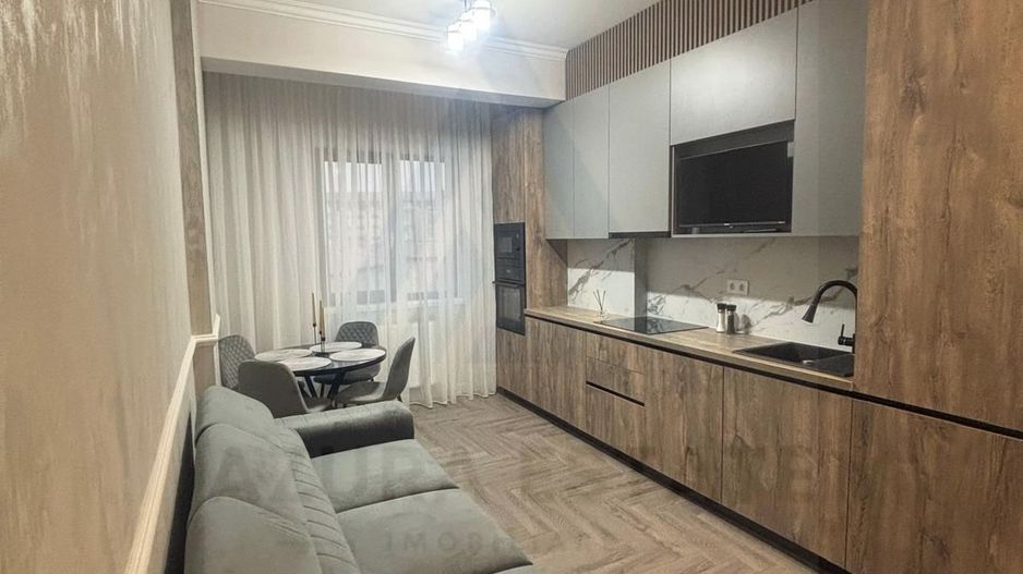 Apartament premium 3 camere prima închiriere balcon 9 mp C. Cisnadiei - Poză 2