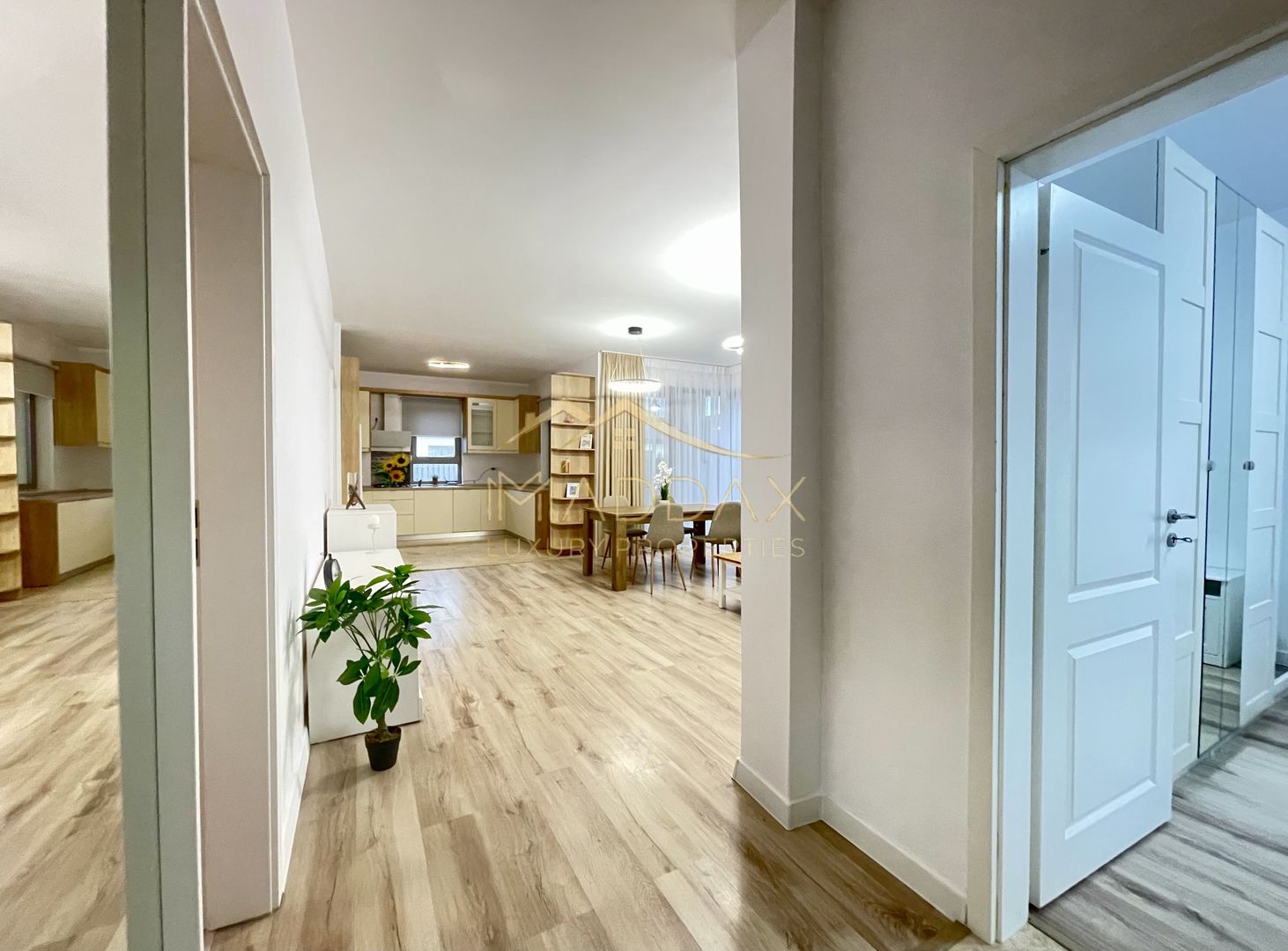 Vila moderna***4 camere***cu gradina//Cartier rezidential Corbeanca - Poză 3