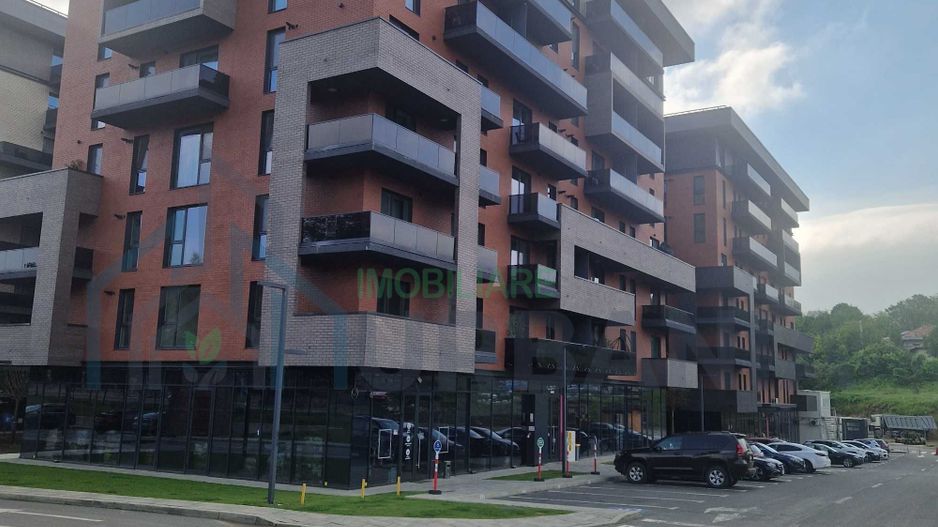 Spațiu comercial de închiriat, Complex Freya Home Bucium, 100-400 mp - Poză 1