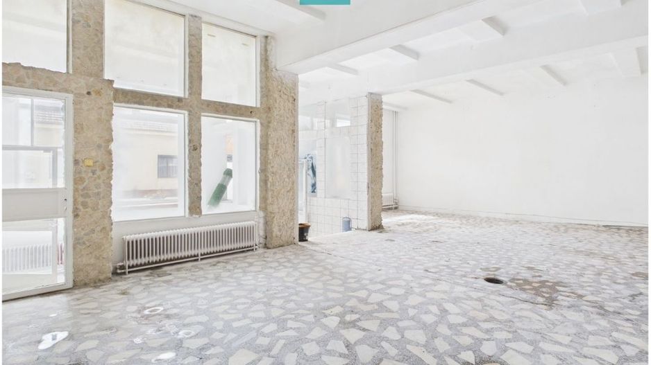 Spațiu comercial vitrat-central ARAD 250 mp utili - Poză 6