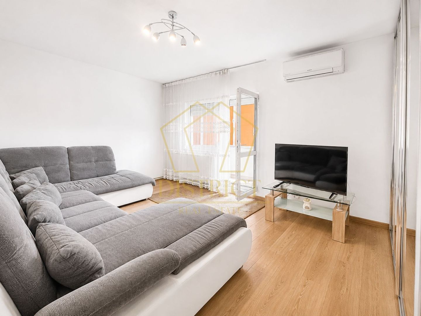 Apartament cu 2 camere | Lipovei - Poză 2
