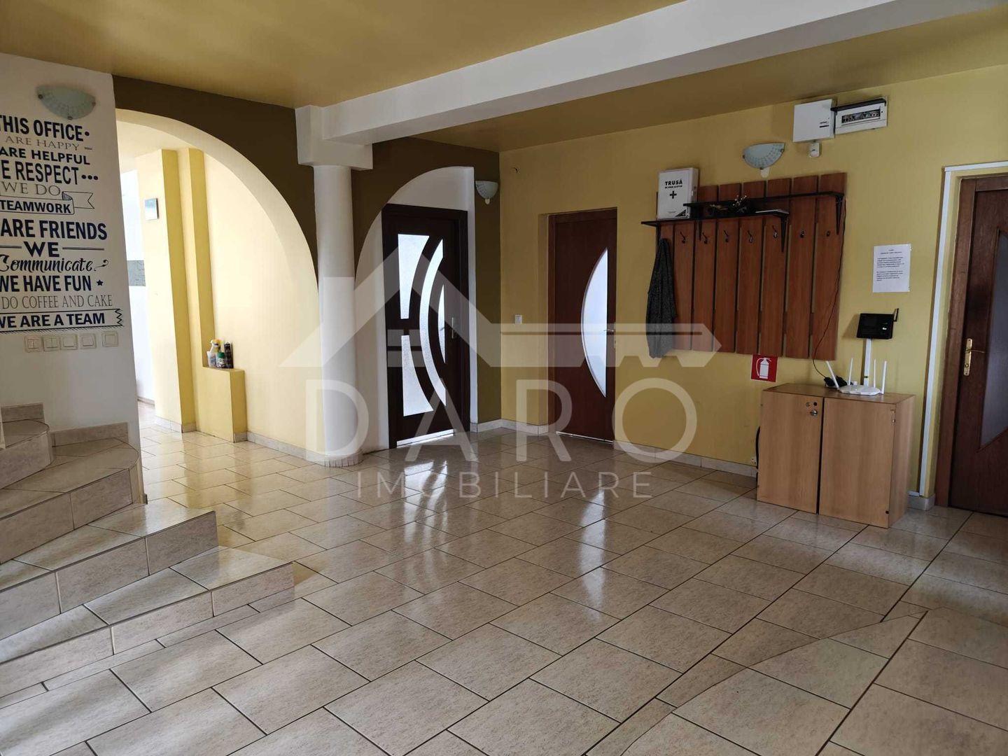 inchiriez casa mare in Tudor pretabila pentru firme, birouri etc. - Poză 7