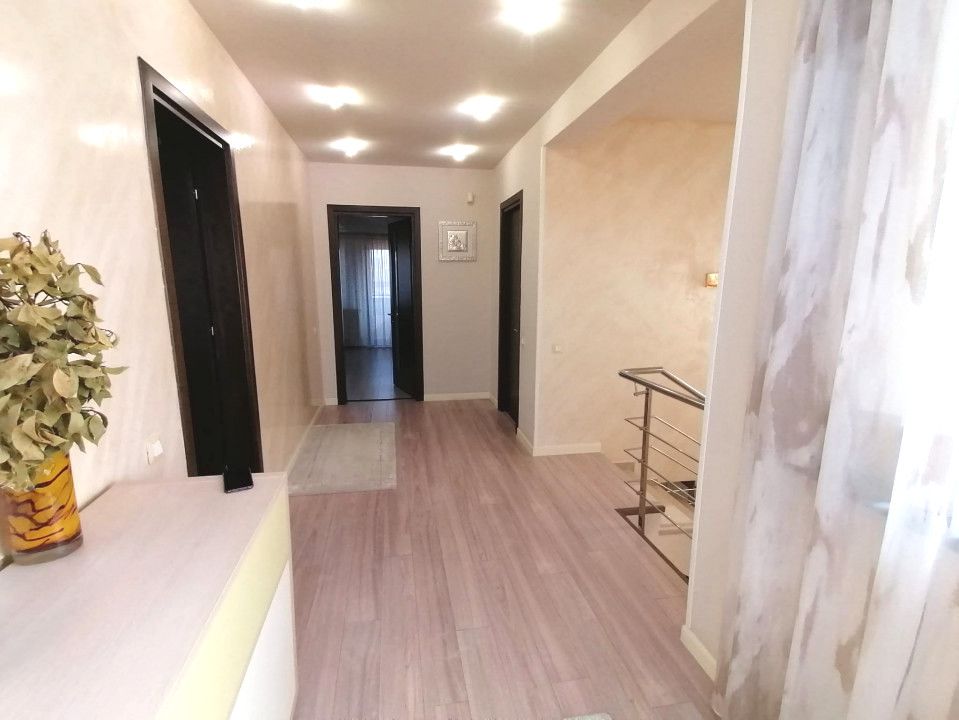 COICIU (Cod 01) Armonie și Eleganță pentru Două Generații! - Poză 23