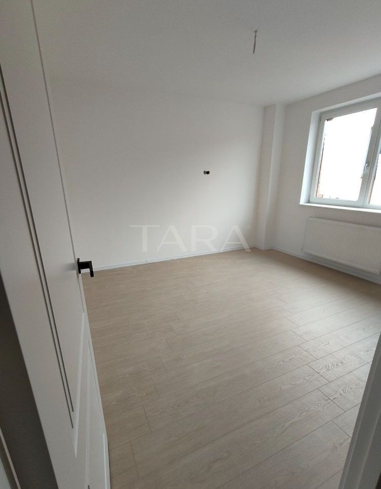 Apartament 3 camere, ideal pentru familie, zonă verde și liniștită. - Poză 3