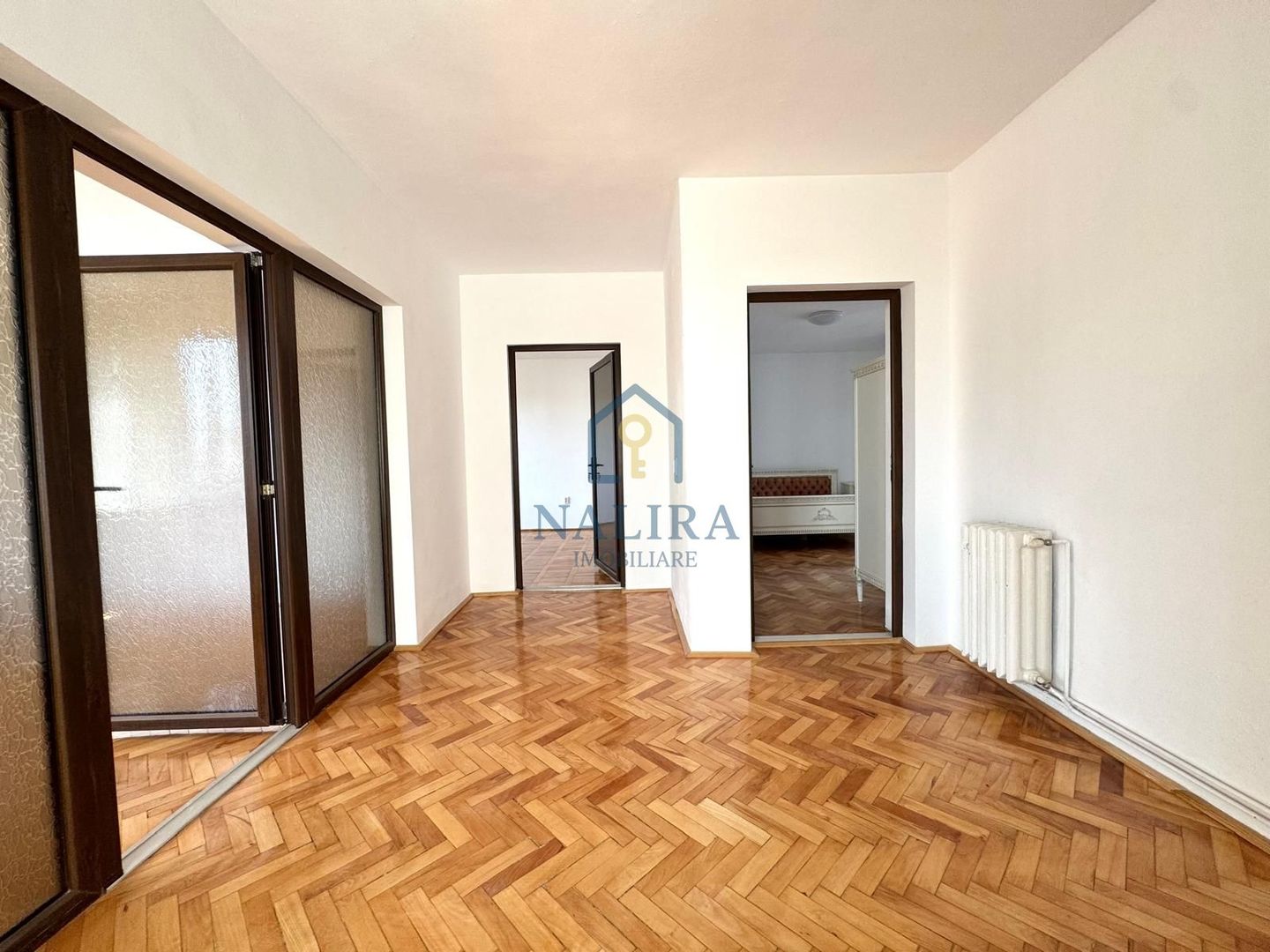 Casa cu 5 camere de inchiriat langa Parcul Regina Maria - comision 0% - Poză 12