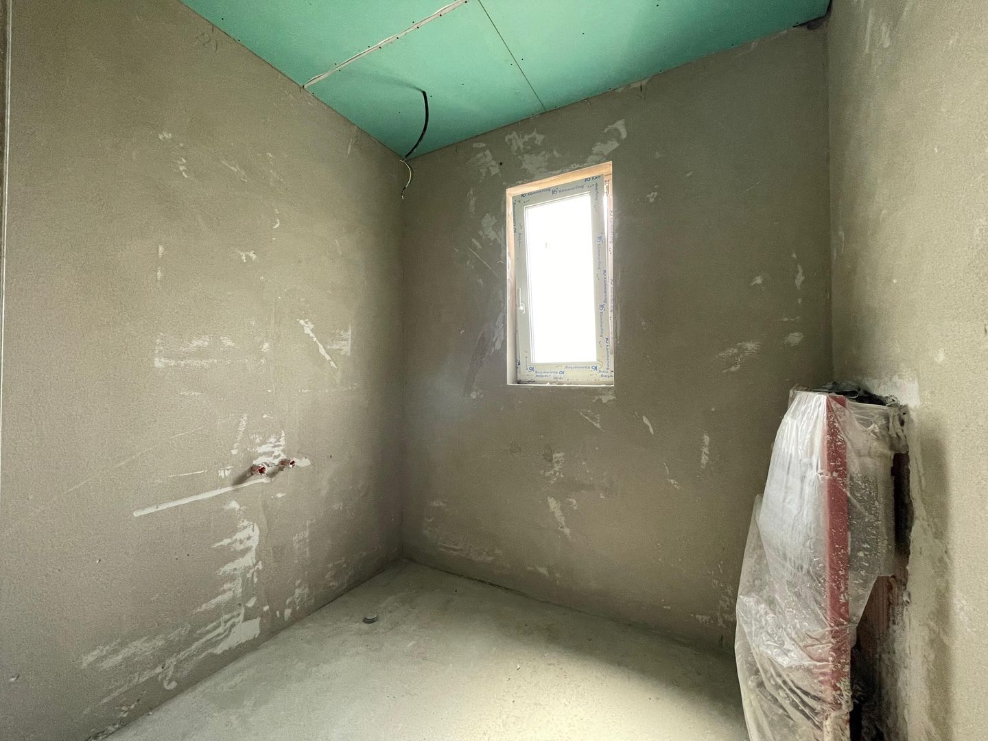 Duplex despartit prin camera tehnica - 4 Dormitoare - Urseni - Poză 14