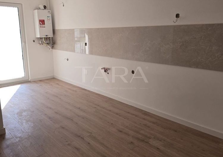 Apartament 3 camere – Zona Eroilor, Florești - Poză 1