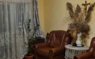 Apartament cu 3 camere Zona Gruia - Poză 1