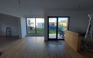 Vanzare Vila 4 camere Stefanesti - Poză 10