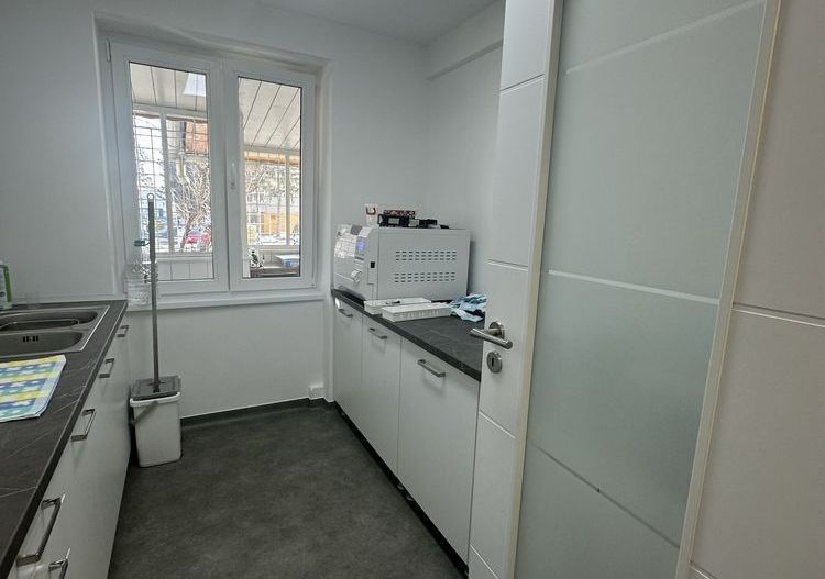 SPATIU CABINET STOMATOLOGIC ECHIPAT | ZONA CEDONIA - Poză 2