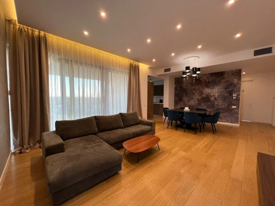 Inchiriere apartament 4 camere | One Herastrau Park — fotografia 1