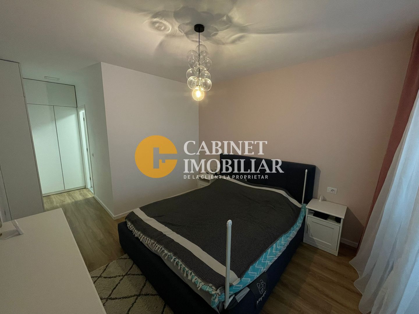 Apartament 4 camere DECOMANDAT et 1 + LOC DE PARCARE + BOXA - PACURARI - Poză 6