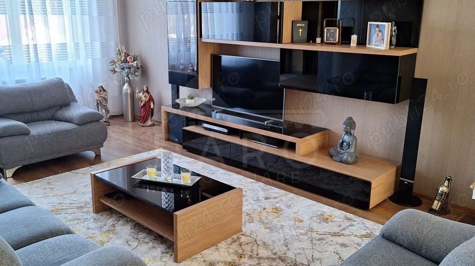 Casa de inchiriat in localitattea Corunca - Poză 1