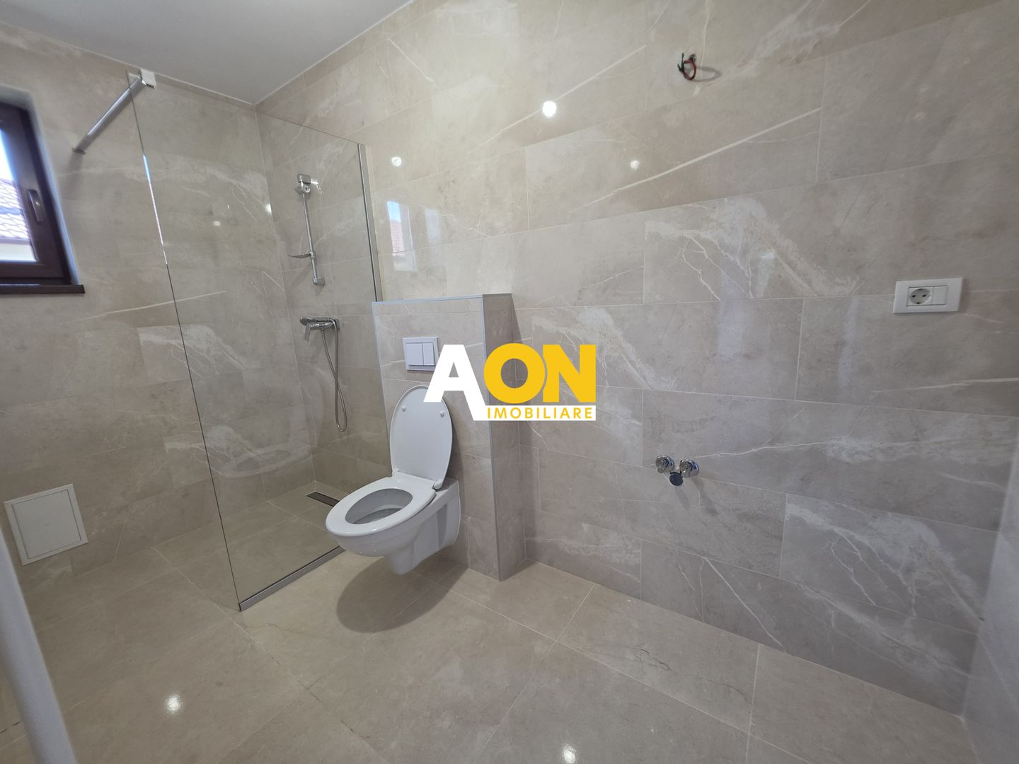 Super Oferta! Casa Individuala 4 Camere, 2 Bai, 700mp Teren - Poză 6