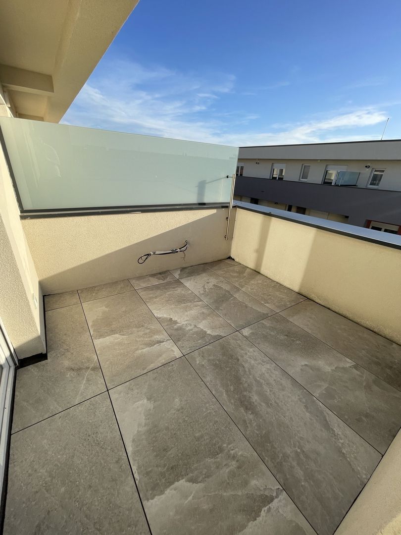 Dezvoltator | Ansamblul Marginii 4 | Penthouse | Terasa de 44 mp - Poză 3