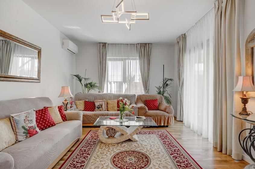 Casă Cochetă, 4 Camere ,Magazie si Beci. - Poză 1