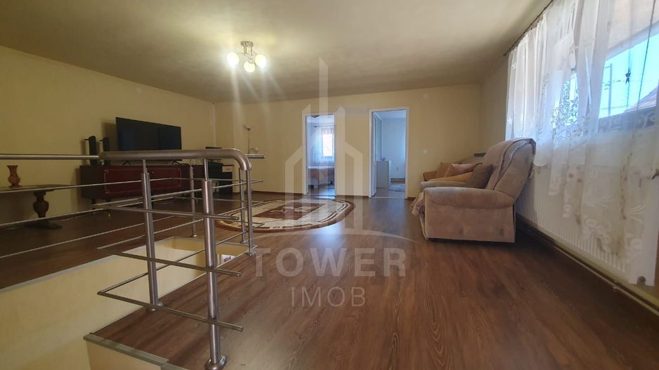 Casă spațioasă de vânzare în comuna Roșia .COMISION 0% - Poză 12