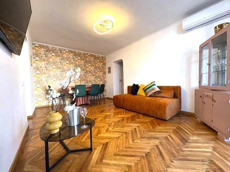 🏡 ]nchiriez Apartament cu 3 camere, 68 mp, parcare inclusă, Titan - Poză 11