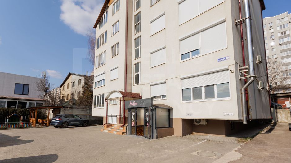 Vânzare, apartament 1 cameră 37 mp, strada Codrilor, Buiucani - Poză 3