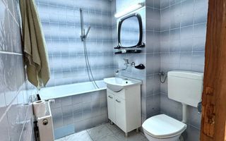 De vanzare apartament cu 3 camere decomandate etaj 3/4 Petru Rares - Poză 5