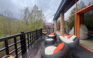 Pensiune deosebită în Bran || priveliște panoramică, facilitati premium - Poză 32