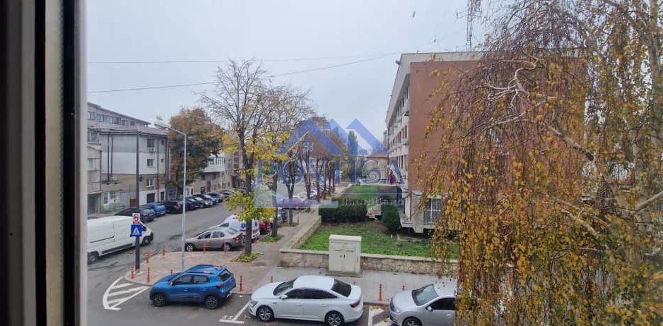 UNIC IN CENTRUL ORASULUI!! DOAR -1363$ per mp - Poză 4