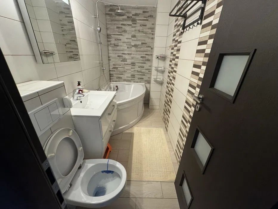 Apartament minunat cu 3 camere, zona Sebastian - Poză 8