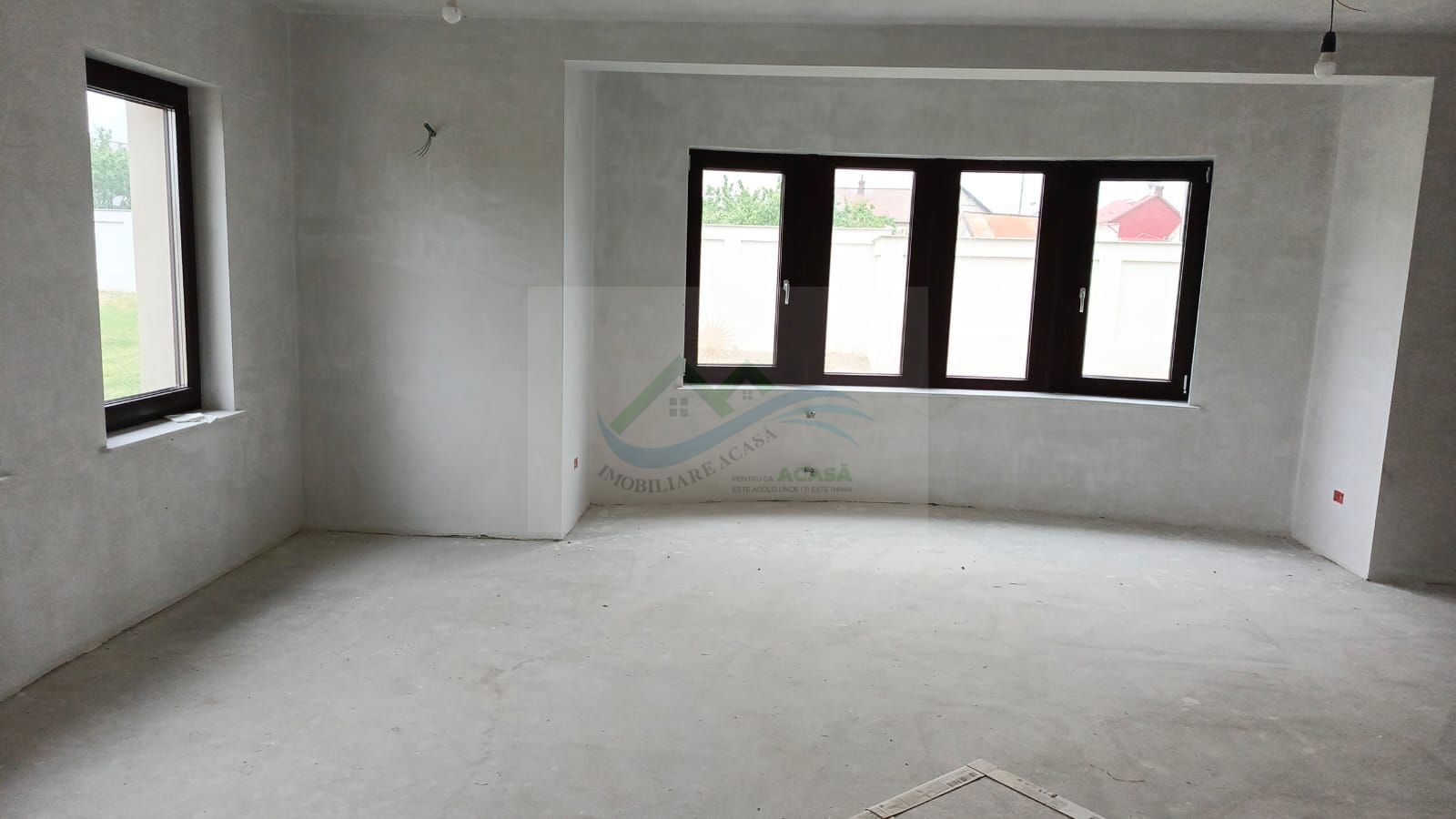 Casă/Vilă Dumbrăveni/Suceava - Poză 28