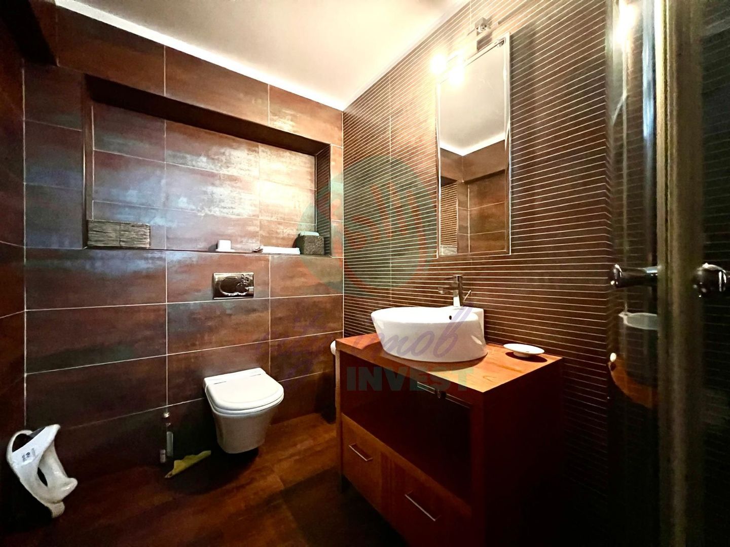 Vila individuala 10 camere Iancu Nicolae- Jolie Ville - Poză 14