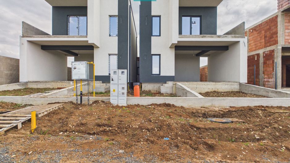 Giarmata Duplex Modern P+E - Poză 1