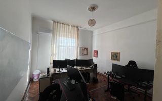 Casa Centrala Ideal pentru Clinica - Poză 14