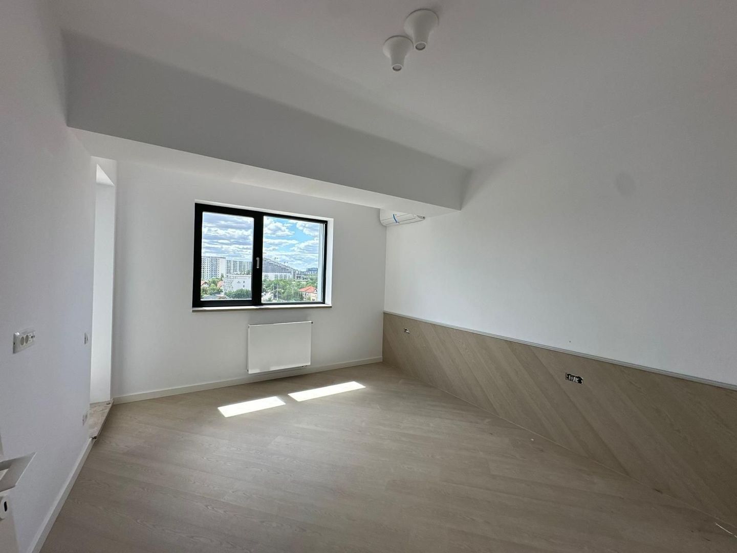 APARTAMENT TREI CAMERE VANZARE CORTINA NORTH - Poză 2