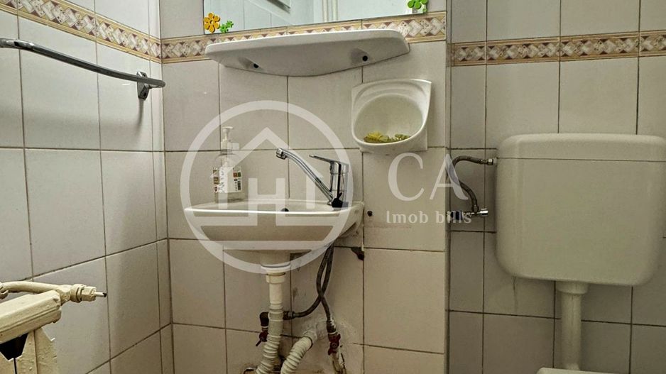 Apartament de închiriat cu 3 camere în zona Dacia, Oradea - Poză 11