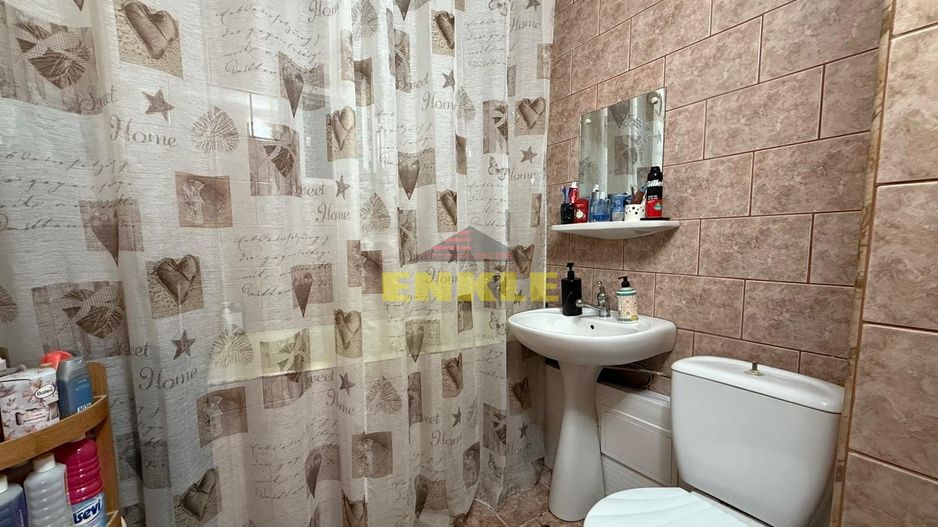 Vânzare apartament 3 camere, Zona Bucovina - Poză 8