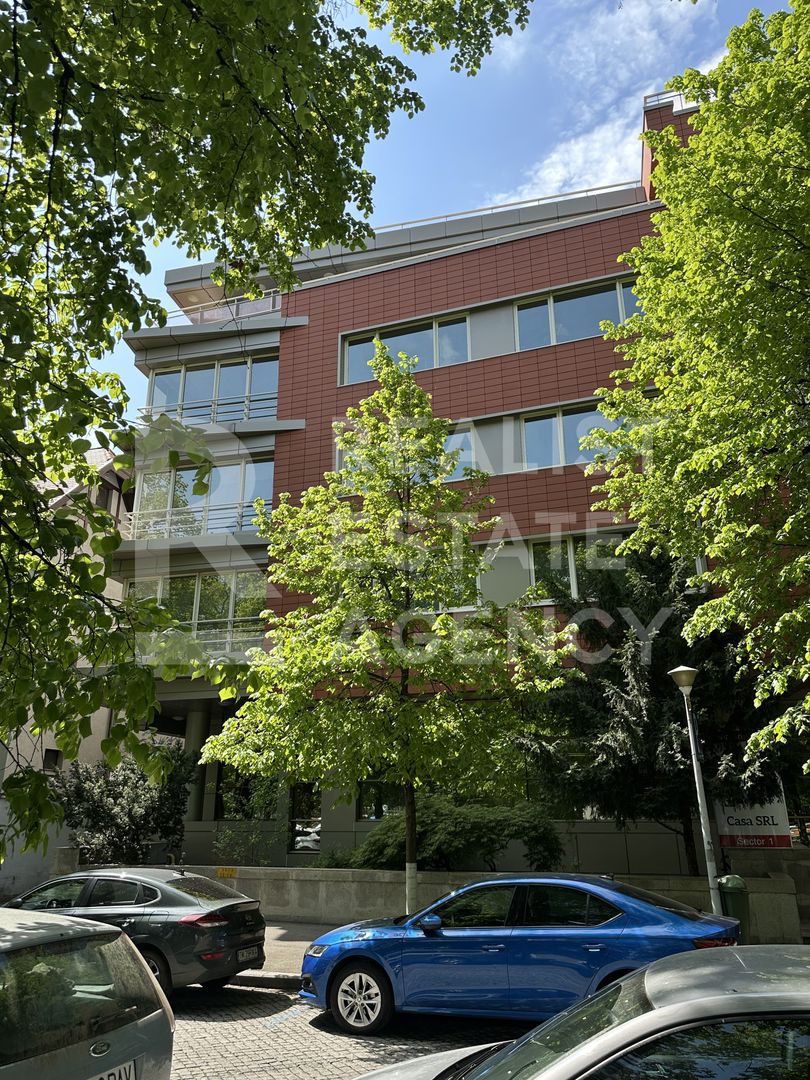 Vânzare, spațiu de birou, 480 mp, Bulevardul Aviatorilor - Poză 1