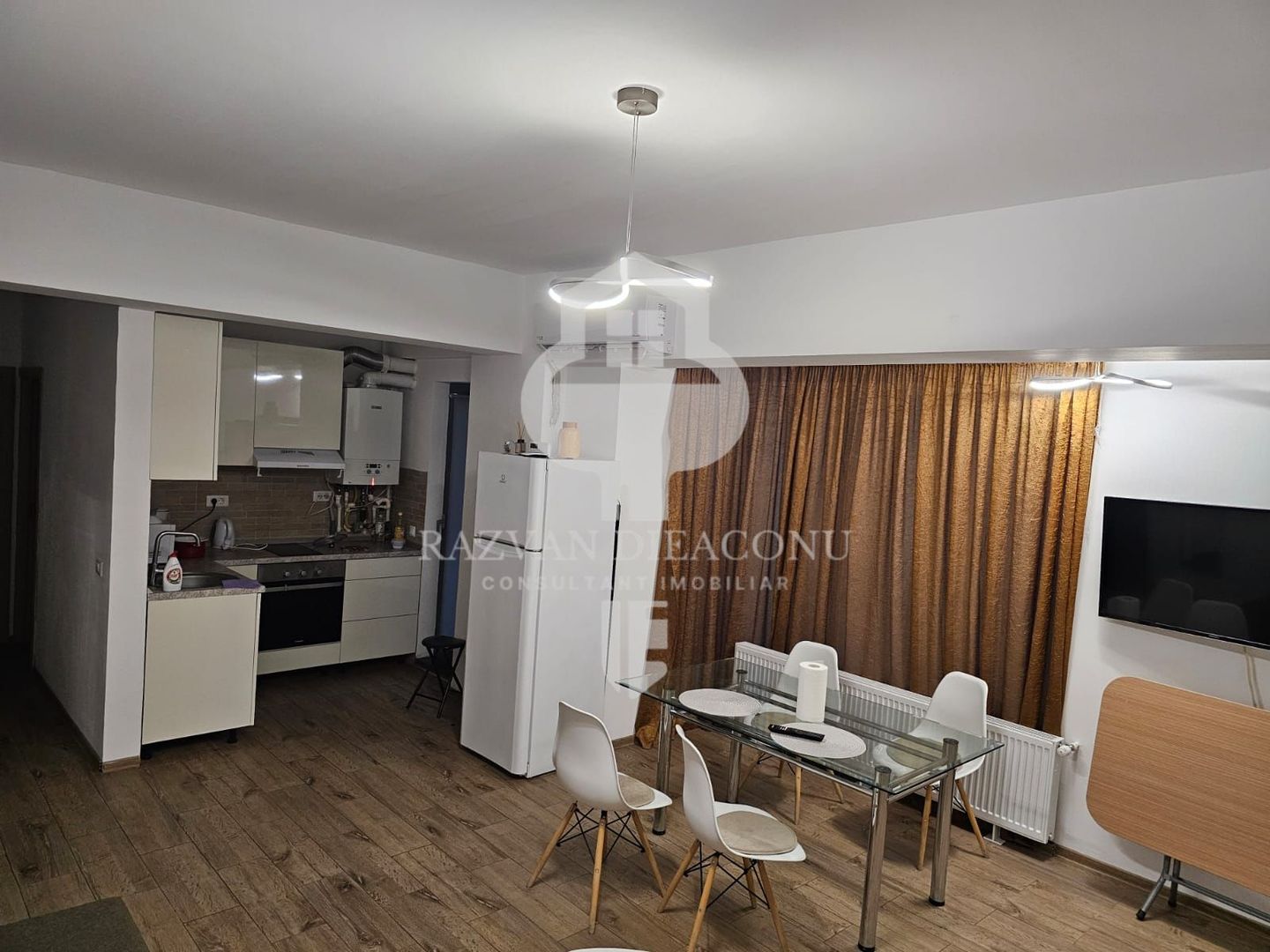 Bulevardul Mamaia  2 camere - Poză 2