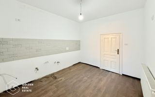 Apartament spatios la casa, 92 mp, zona Centrala, comision 0% - Poză 11