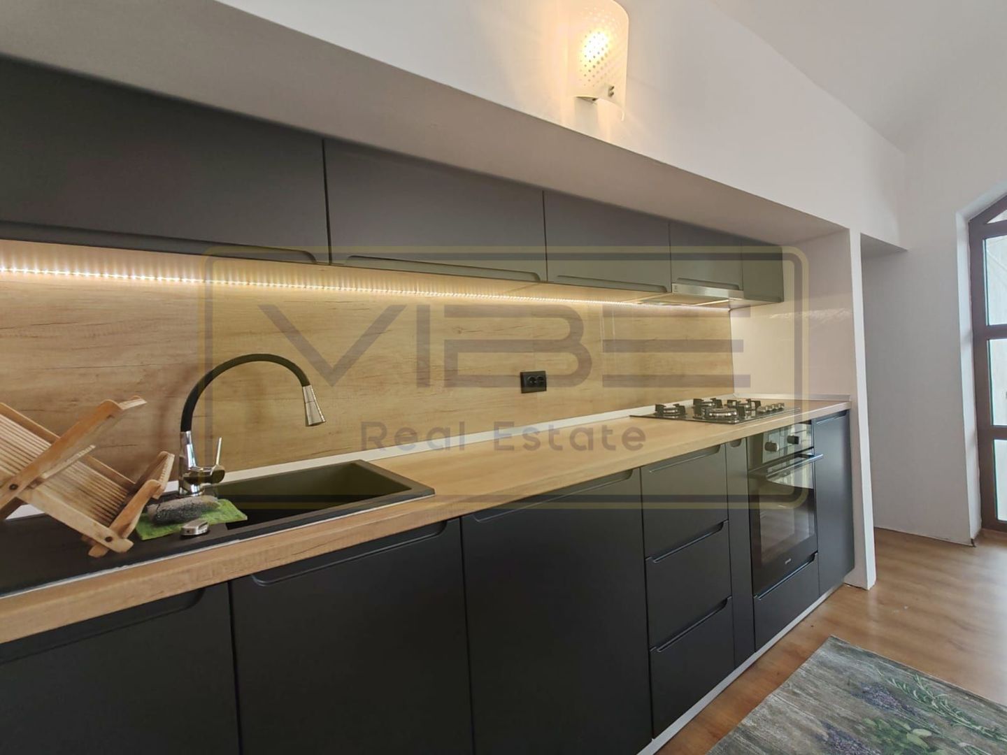 Apartament 5 camere la Vila- Moara De vant- 30min UMF - Curte/ Parcare - Poză 14