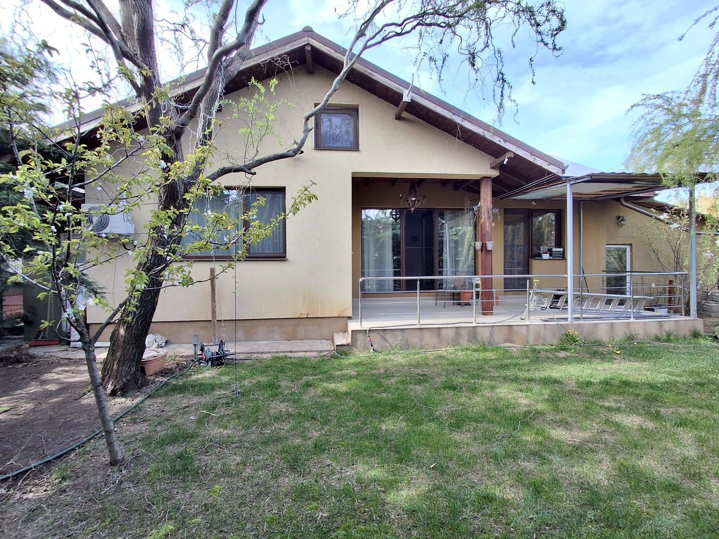 De Vanzare Casa  cu 4 camere  zona Tunari - Poză 16