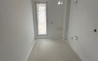 Garsonieră 35 mp, include parcare – ideal locuit/investiție - Poză 4