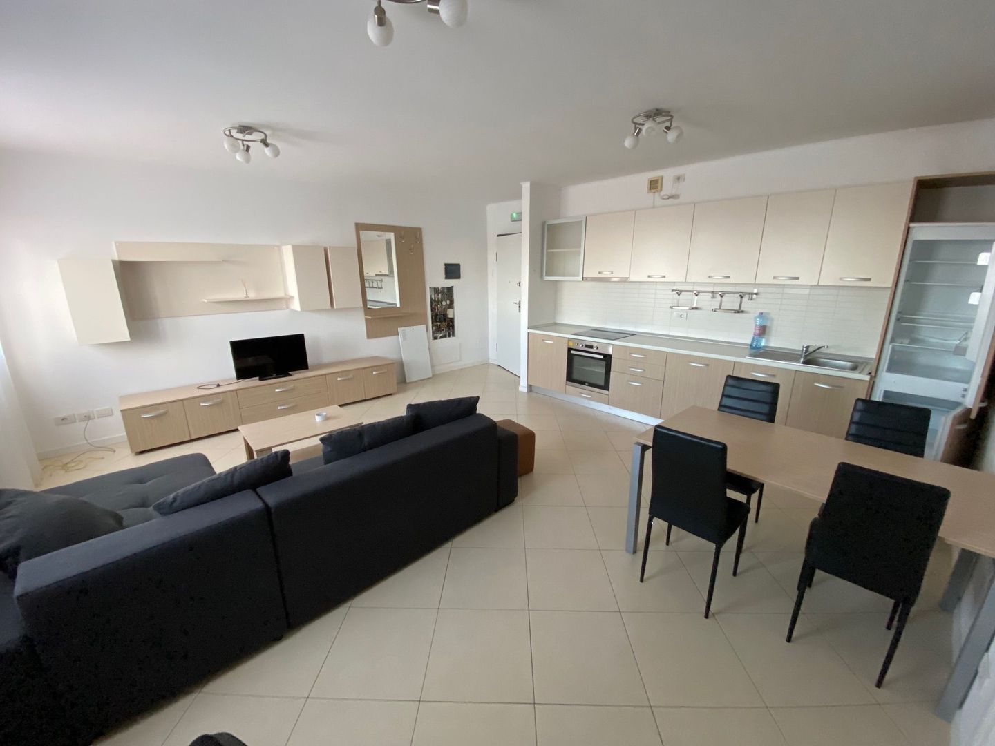 Apartament cu 2 camere de vanzare în zona Gheorghe Lazar - Poză 2