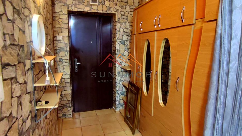GARSONIERĂ DE VÂNZARE | ZONĂ CENTRALĂ CÂMPINA | 29.990 EUR - Poză 2